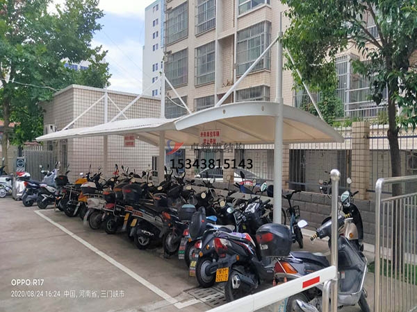赤城<font color='red'>膜結(jié)構(gòu)停車棚</font>【充電站雨棚】設(shè)計(jì)安裝